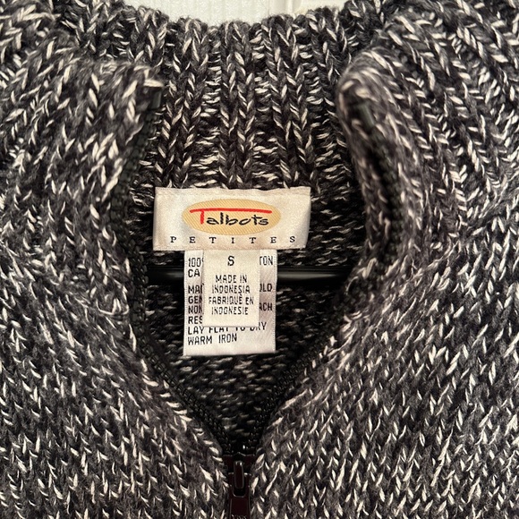 Knit vest - Picture 3 of 5